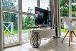Wohnzimmer mit TV - Ferienhaus 08 - Top-Hundeurlaub