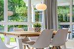 Wohnzimmer mit Essbereich - Ferienhaus 08 - Top-Hundeurlaub