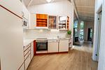 Küchenzeile mit Backofen und Spülmaschine - Ferienhaus 15 - Top-Hundeurlaub