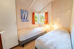 2. Schlafzimmer mit 2 Einzelbetten - Ferienhaus 18 - Top-Hundeurlaub