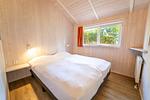 3. Schlafzimmer mit Doppelbett - Ferienhaus 18 - Top-Hundeurlaub