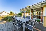 Terrasse mit Gartenmöbeln - Ferienhaus 18 - Top-Hundeurlaub
