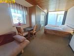 Schlafzimmer - Apartment Adam Tauplitz by FiS - Fun in Styria - Top-Hundeurlaub