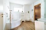 Badezimmer mit Sauna und ebenerdiger Dusche - Ankerplatz (47.2.S) - Top-Hundeurlaub