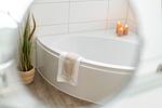 Badezimmer mit mit runder Badewanne - Achtern Diek (48.2.N) - Top-Hundeurlaub