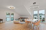 Wohnzimmer - Luxus Suite 8 mit Balkon und Fahrstuhl - Top-Hundeurlaub