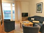 Wohnzimmer - Hafenhäuser Breege - Ferienwohnung 18 "Ankerplatz" - Top-Hundeurlaub