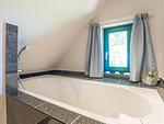 Badezimmer - Küstenhof am Kap Arkona - Ferienhaushälfte "Königsmeerblick" - Top-Hundeurlaub