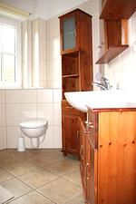 Badezimmer - Ferienhaus "Lütt Eiland" - Top-Hundeurlaub