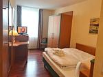 Schlafzimmer - Hafen-Residenz -  Ferienwohnung "Dahlien" - Top-Hundeurlaub