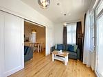 Loggia mit  Sitzecke großer Schiebetür zum Wohnzimmer - Villa Jenny - Appartement 2 - Top-Hundeurlaub