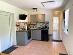 Küche / Küchenzeile - Hofgut Bisdamitz - Ferienhaus Knoff - Top-Hundeurlaub