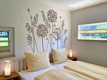 Schlafzimmer - Hofgut Bisdamitz - Ferienhaus Knoff - Top-Hundeurlaub