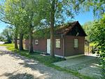 Hauptansicht - Hofgut Bisdamitz - Ferienhaus Knoff - Top-Hundeurlaub