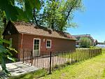 Fassade / Eingang - Hofgut Bisdamitz - Ferienhaus Knoff - Top-Hundeurlaub