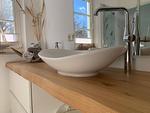Badezimmer 1 mit Dusche im EG - Ferienhaus "Heidi´s Reethaus" in Dranske / Goos - Top-Hundeurlaub