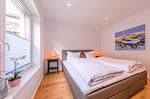 Ferienwohnung Inselzauber in Malchow - eines der Schlafzimmer mit Doppelbett - Inselzauber - Top-Hundeurlaub