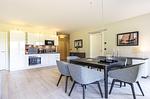 Ferienwohnung Strandflair Ostseebad Wustrow ZweiWasser Alte Seefahrtschule Küche und Essbereich - Strandflair - Top-Hundeurlaub