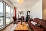 Ferienwohnung Müritzquartier No.13 Hafenresidenz Waren (Müritz) - Wohnzimmer mit Hafenblick - Müritzquartier No.13 - Top-Hundeurlaub