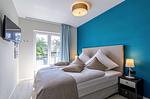 Ferienwohnung Wiesenkieker Ostseebad Wustrow - ZweiWasser Alte Seefahrtschule Schlafzimmer - Wiesenkieker - Top-Hundeurlaub