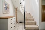 Ferienhaus Zander Fuenfseen Flur im Erdgeschoss mit Wendeltreppe - Zander - Top-Hundeurlaub