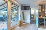 Ferienhaus Charlotta Waren (Müritz) - Wohnzimmer mit Blick zur Terrasse - Charlotta - Top-Hundeurlaub