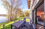 Terrasse - Goldhornisse - Top-Hundeurlaub