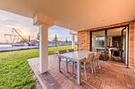 Ferienwohnung Am lütten Meer Hafenresidenz Waren (Müritz) - Terrasse mit Freisitz und Hafenblick - Am lütten Meer - Top-Hundeurlaub