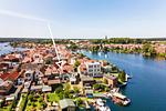 Ferienhaus Wasserblick Inselstadt Malchow - Drohnenaufnahme Ferienhaus am See - Wasserblick - Top-Hundeurlaub