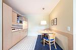 Ferienwohnung Ankerplatz Aparthotel Zingst - Küchenzeile mit Sitzecke - Ankerplatz - Top-Hundeurlaub