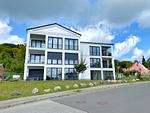 Die Ferienwohnung "Balve" befindet sich im Erdgeschoss links - Ferienwohnung Balve - Top-Hundeurlaub