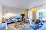 mit gemütlichen Sofa´s - Sassnitz - Ferienwohnung 1 im Appartementhaus Hafenriff - Top-Hundeurlaub