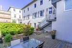 Terrasse im ruhigen Innenhof - Sassnitz - Ferienwohnung 1 im Appartementhaus Hafenriff - Top-Hundeurlaub