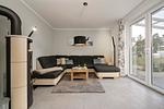 Ferienhaus Aurora Roebel Wohnzimmer mit Kamin - Aurora - Top-Hundeurlaub
