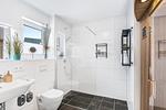 Badezimmer - Ferienhaus Strandbude Olpenitz - Top-Hundeurlaub