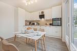 Küche / Küchenzeile - Ferienwohnung Stettiner Waterlelie - Top-Hundeurlaub