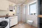 Badezimmer - Ferienhaus Panoramablick 18 - St. Andreasberg im Harz - Top-Hundeurlaub