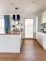 Küche / Küchenzeile - Ferienhaus Seeperle Traumblick 7 - Top-Hundeurlaub