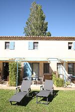 Fassade / Eingang - Ferienwohnung La Camargue - Top-Hundeurlaub