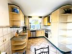 150m² Apartment 2 nahe A1 - 5 Schlafzimmern - 3 Bäder - 50m² Terrasse - Top-Hundeurlaub