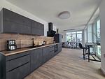 Küche / Küchenzeile - Penthouse Strandoase mit herrlicher Dachterrasse und Sauna - Top-Hundeurlaub