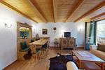 Wohnzimmer - Apartment Muntagna Alva EG - Top-Hundeurlaub