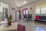 Apartment Luka 1 - Top-Hundeurlaub