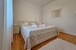 Apartment Stelia F - Top-Hundeurlaub