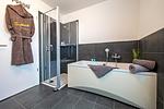 Schleivilla Lootsen Hus by Seeblick Ferien, 3 Etagen bis 8 Personen, direkter Wasserblick, Sauna, Kamin Whirlpool - Top-Hundeurlaub