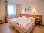 Schlafzimmer - Klassik Ferienwohnung mit 1 Schlafzimmer und Terrasse im Erdgeschoss (100) - Top-Hundeurlaub