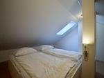 Schlafzimmer - Komfort Ferienwohnung mit 1 Schlafzimmer und Balkon im Dachgeschoss (185) - Top-Hundeurlaub