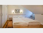 Schlafzimmer - Komfortplus Ferienwohnung mit 1 Schlafzimmer und Balkon im Dachgeschoss (247) - Top-Hundeurlaub