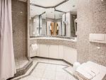 Badezimmer - Klassik Ferienwohnung mit 1 Schlafzimmer und Balkon im Dachgeschoss (258) - Top-Hundeurlaub