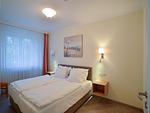 Schlafzimmer - Komfort Ferienwohnung mit 1 Schlafzimmer und Balkon im Obergeschoss (267) - Top-Hundeurlaub